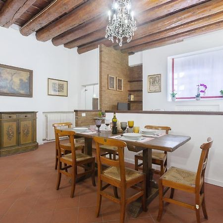 Center Ztl Lovely Apartment Ferrara Zewnętrze zdjęcie