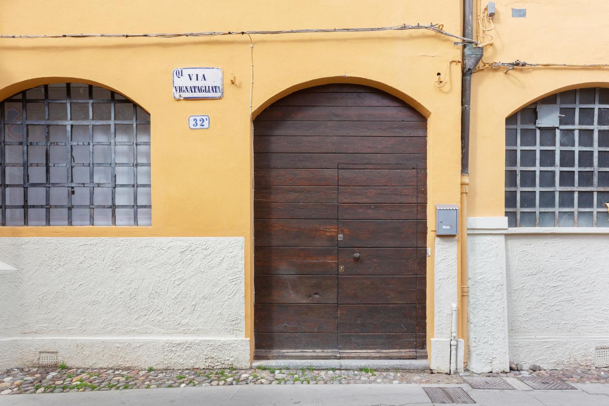 Center Ztl Lovely Apartment Ferrara Zewnętrze zdjęcie